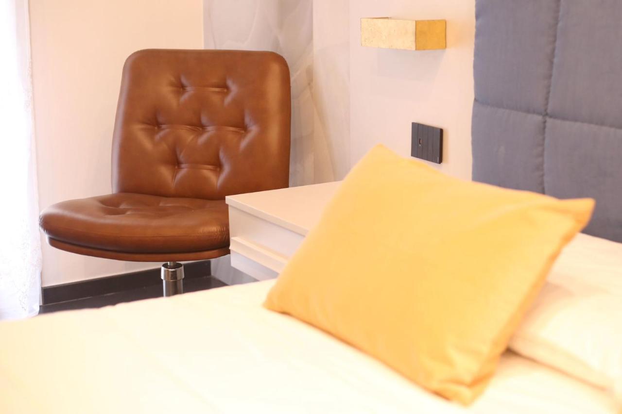 פלרמו Guest House Colonna מראה חיצוני תמונה